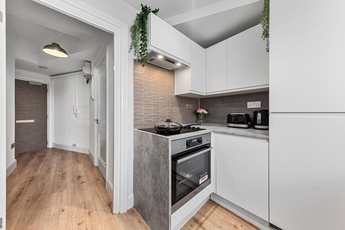 Central London Luxury, Relaxing Apartment! 2 Mins From Paddington Station! Camera foto